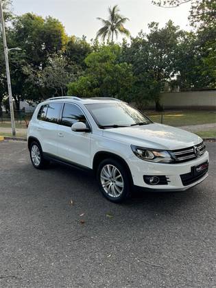 VOLKSWAGEN TIGUAN 2.0 TSI 16V TURBO GASOLINA 4P TIPTRONIC